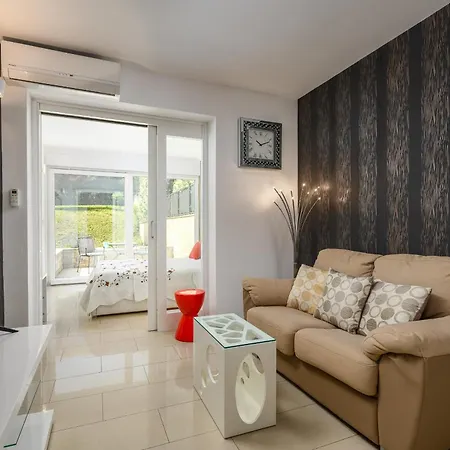 Premium Bianca & Jasna